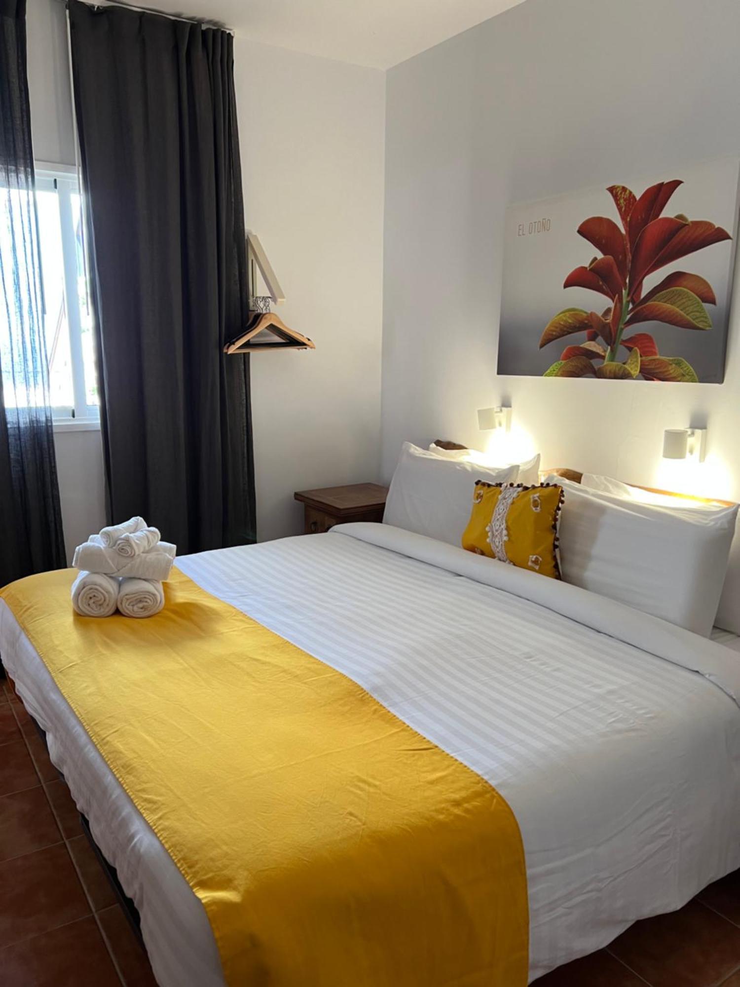 Geko Hotels Los Llanillos Екстериор снимка